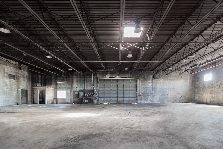 More Photos Of 487 Allens, Providence Land For Lease