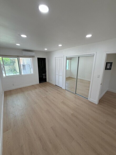 More Photos Of 1109 S Spruce St, Montebello Apartments For Sale