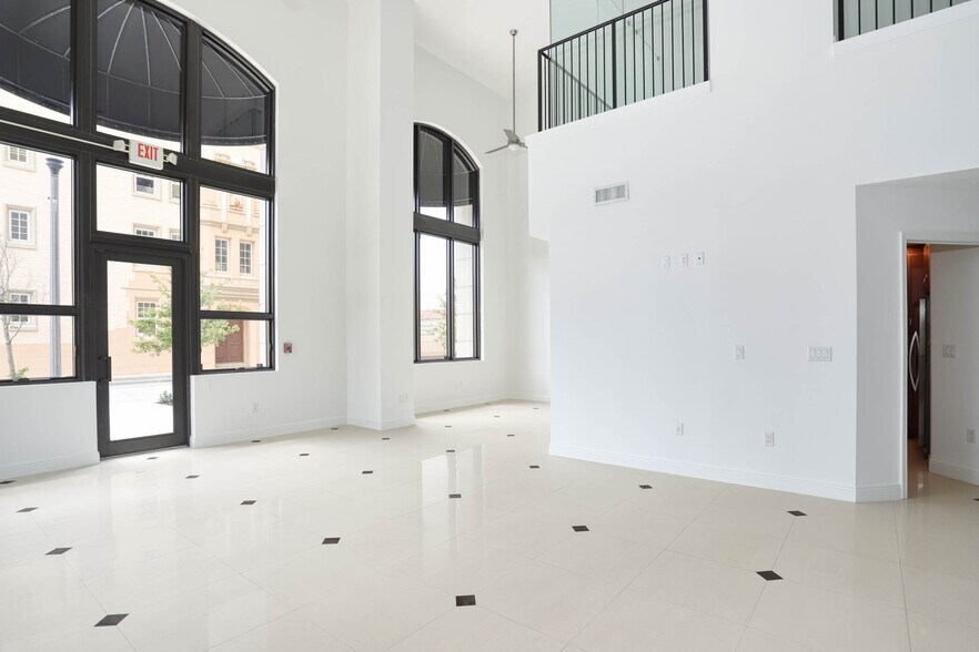 More Photos Of 701 S Olive Ave, West Palm Beach Office For Sale