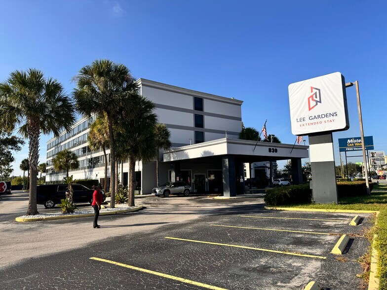 More Photos Of 830 Lee Rd, Orlando Hospitality For Sale