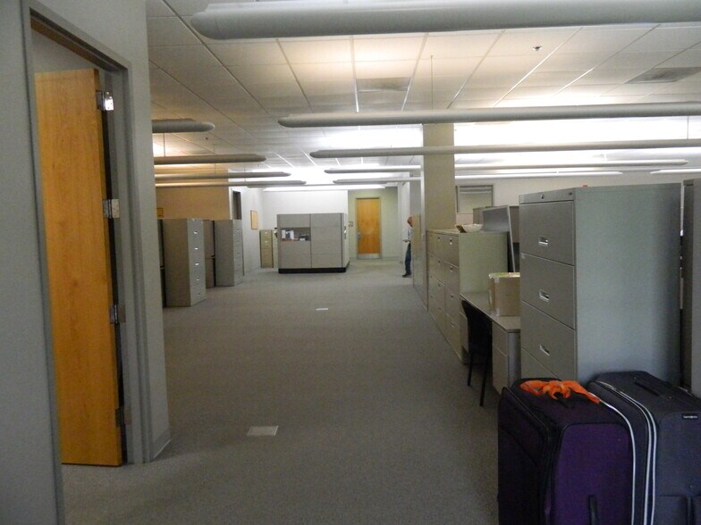 More Photos Of 6925 Halcyon Park Dr, Montgomery Office For Lease