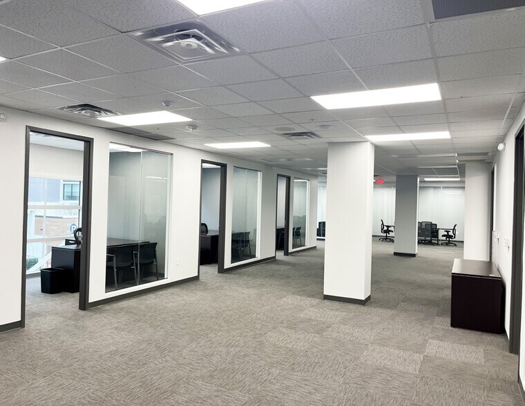 More Photos Of 1120 E Kennedy Blvd, Tampa Medical For Sale