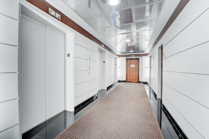 More Photos Of 2455 E Sunrise Blvd, Fort Lauderdale Loft Creative Space For Sale