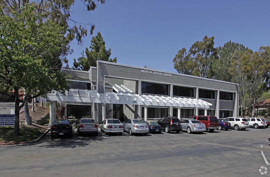 More Photos Of 2602-2690 Del Mar Heights Rd, Del Mar Unknown For Lease