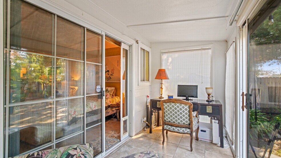 More Photos Of 1403 Rowena Way, Sacramento Specialty For Sale