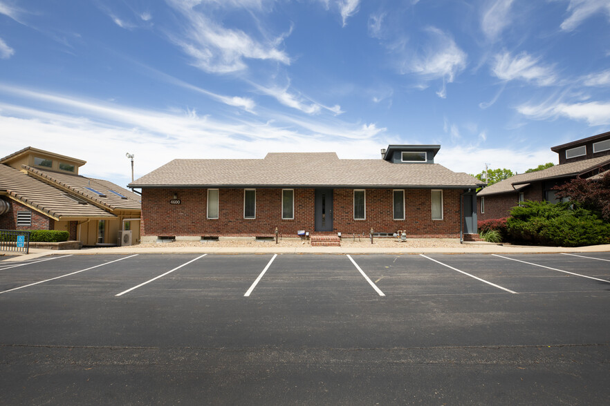 Primary Photo Of 4600 W 90th Ter, Prairie Village Office For Lease