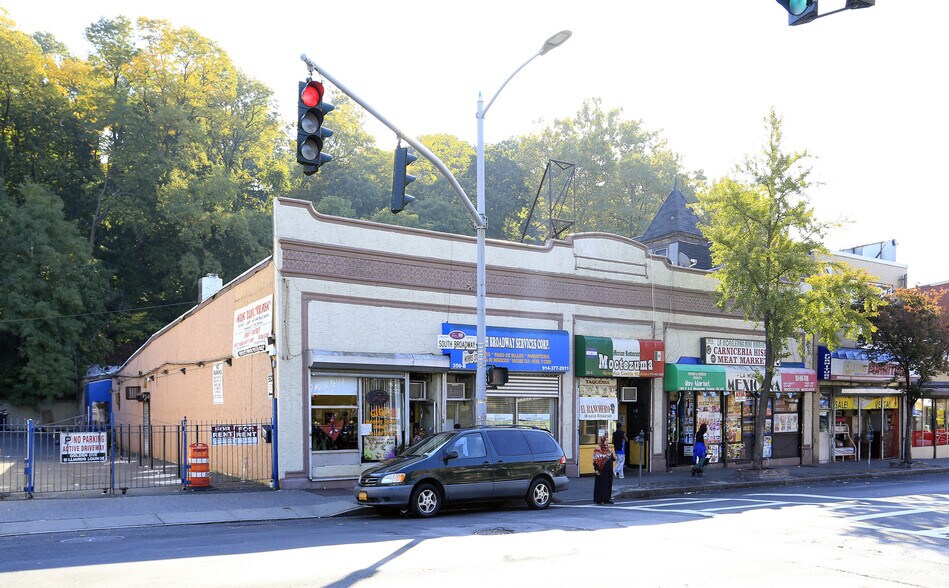 Primary Photo Of 350 S Broadway, Yonkers Storefront Retail Office For Lease