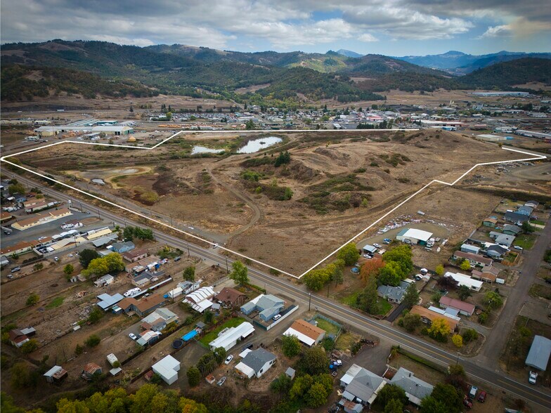 More Photos Of 3625 Carnes Rd, Roseburg Land For Sale
