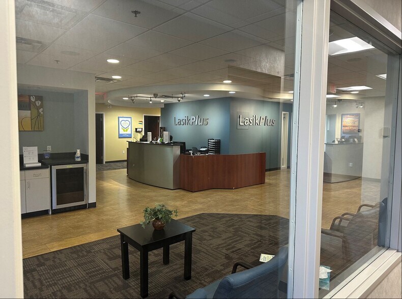 More Photos Of 351 Evelyn St, Paramus Medical For Lease