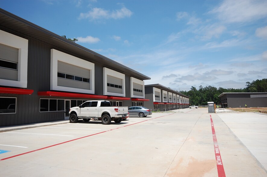 More Photos Of 28408 Sweetgum Rd, Magnolia Warehouse For Lease