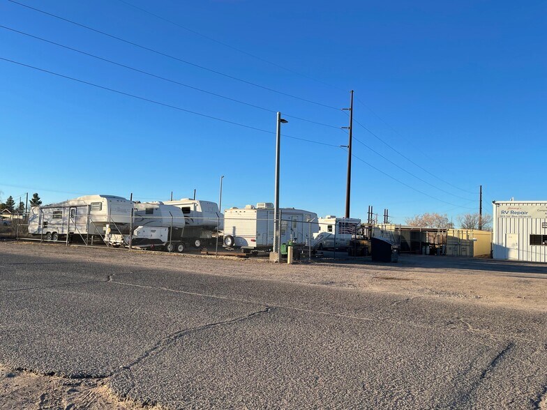 More Photos Of 700 N Gold Ave, Deming Specialty For Sale