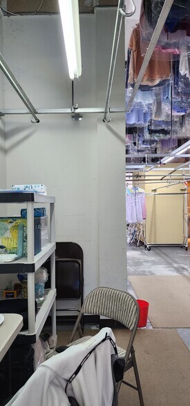 More Photos Of 7110 McGinnis Ferry Rd, Suwanee Service Station For Lease