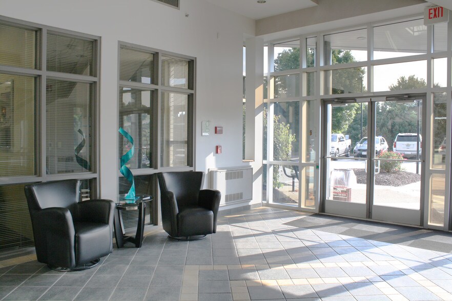 More Photos Of 501 Technology Dr, Canonsburg Office For Lease