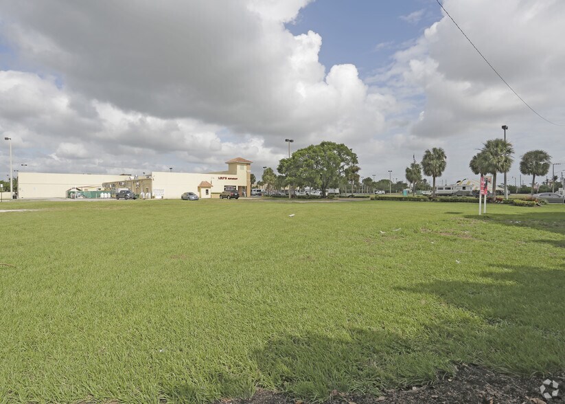 More Photos Of Old Dixie Hwy @ SW 304th St, Homestead Land For Lease