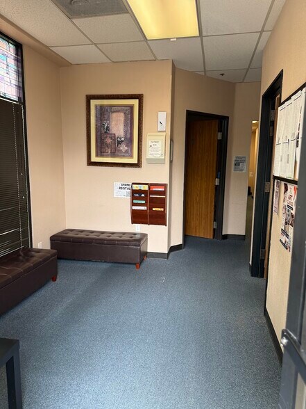 More Photos Of 1024 Serpentine Ln, Pleasanton Medical For Lease