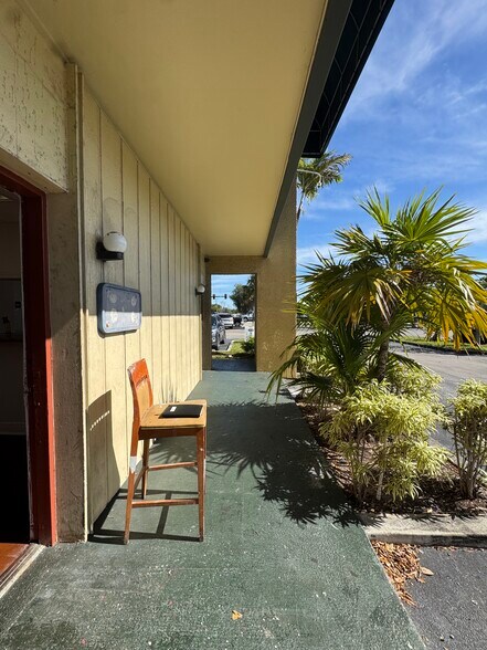 More Photos Of 2331 N State Road 7, Lauderhill Office For Sale