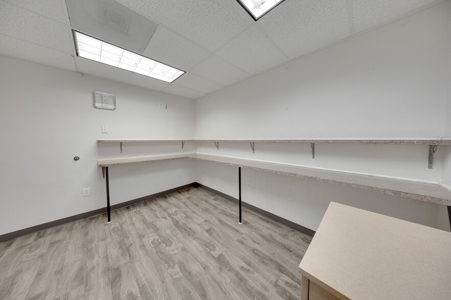 More Photos Of 408 S Beach Blvd, Anaheim Medical For Sale