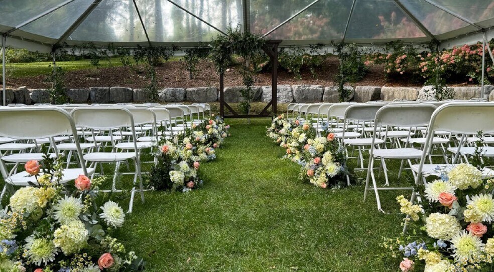 More Photos Of 6141 W Lake Rd, Auburn Hospitality For Sale