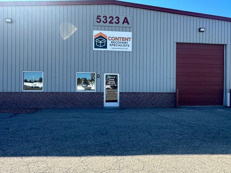 More Photos Of 5323 Dixie Hwy, Waterford Warehouse For Lease