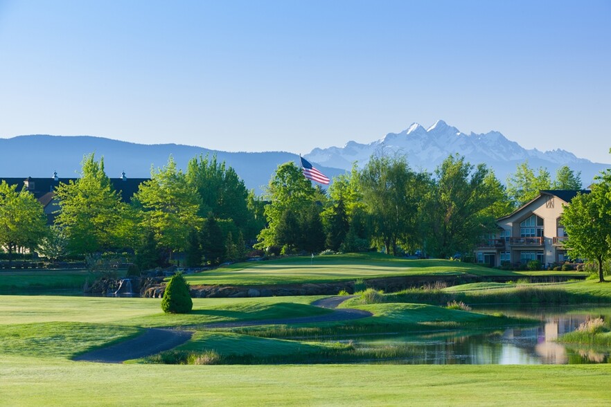 Primary Photo Of 109-115 E Homestead Blvd, Lynden Golf Course Driving Range For Sale