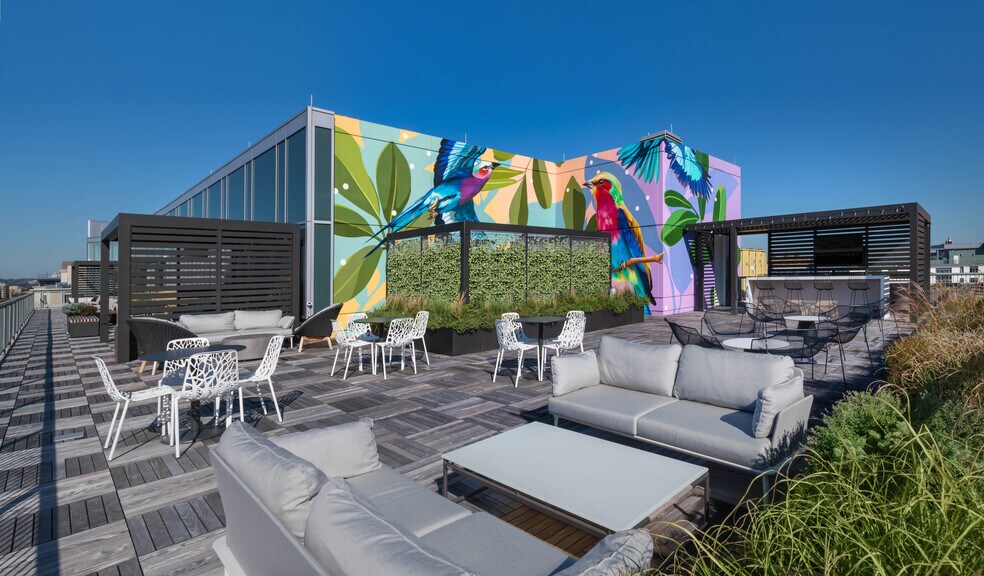 More Photos Of 455 Massachusetts Ave NW, Washington Office For Lease