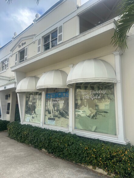 More Photos Of 361 S County Rd, Palm Beach Storefront Retail Residential For Lease