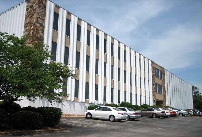 More Photos Of 85 bagby Dr, Birmingham Office For Lease