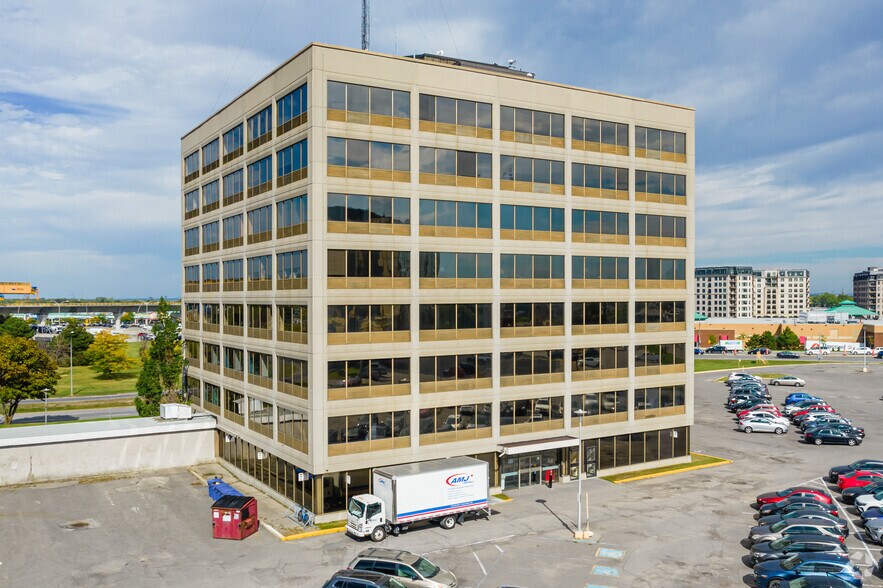 More Photos Of 6600 Rte Transcanadienne, Pointe-claire Office For Lease