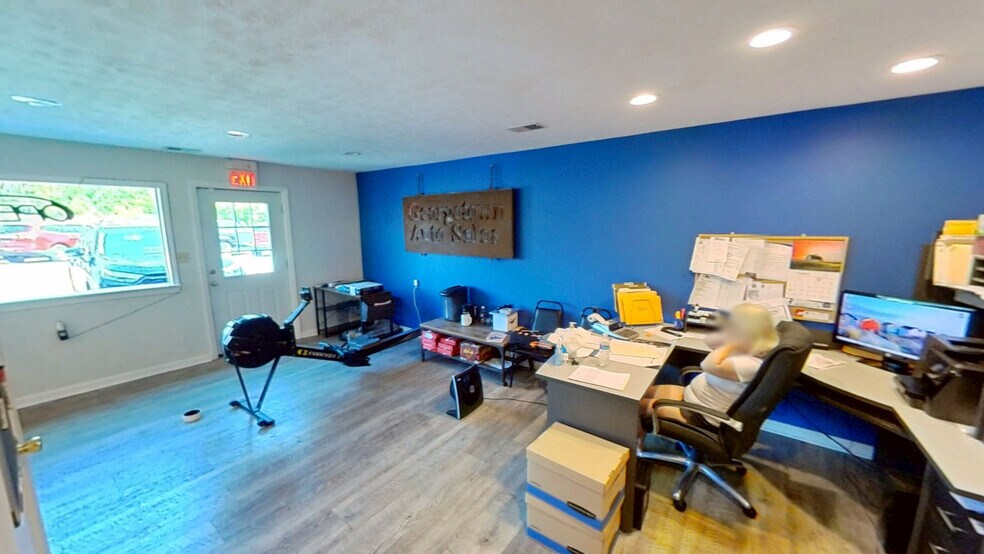 More Photos Of 3540 Eden Rd, Georgetown Auto Salvage Facility For Lease