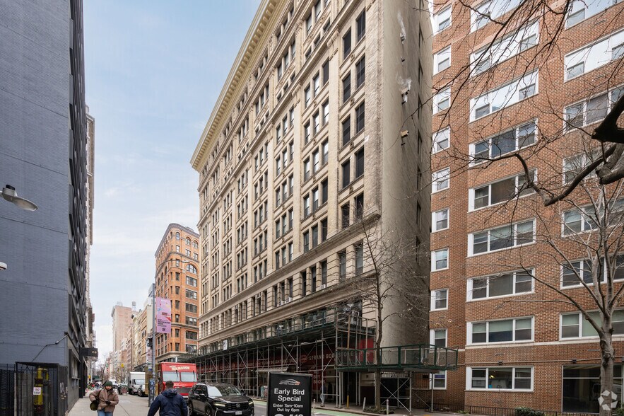 More Photos Of 826 Broadway, New York Office For Lease