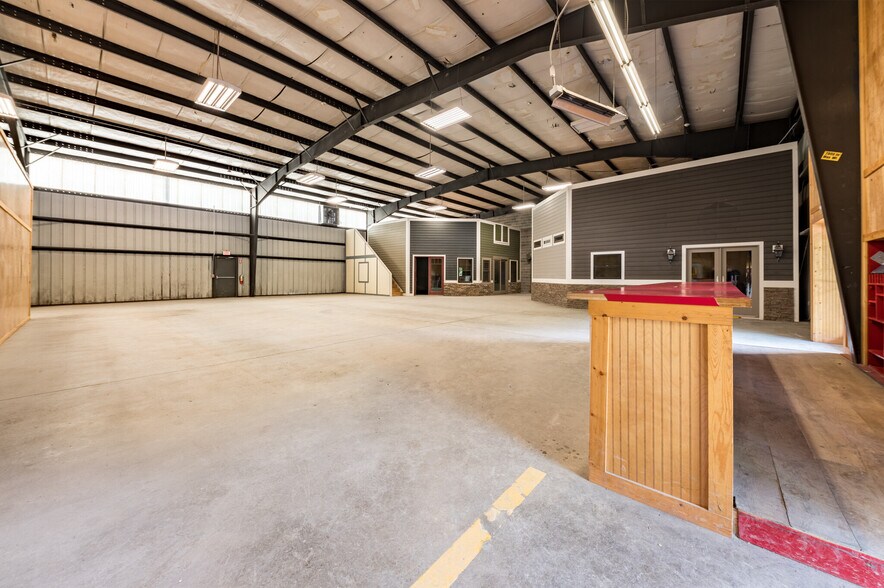 More Photos Of 1501 Deckers Creek Blvd, Morgantown Industrial For Sale