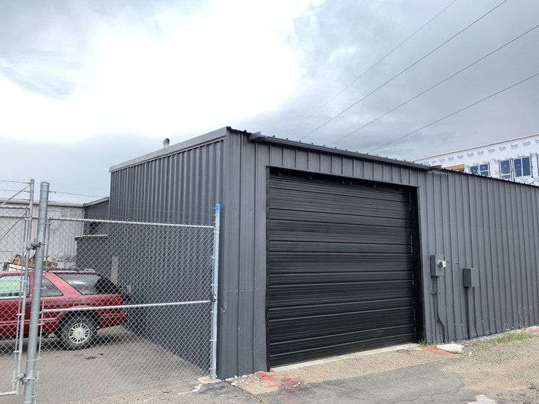 More Photos Of 510-520 2nd Ave, Longmont Auto Repair For Sale