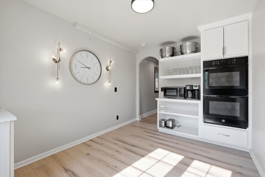More Photos Of 107 Amity st, Louisburg Hotel For Sale