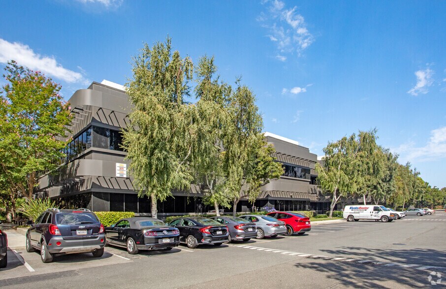 More Photos Of 2880 Zanker Rd, San Jose Coworking Space