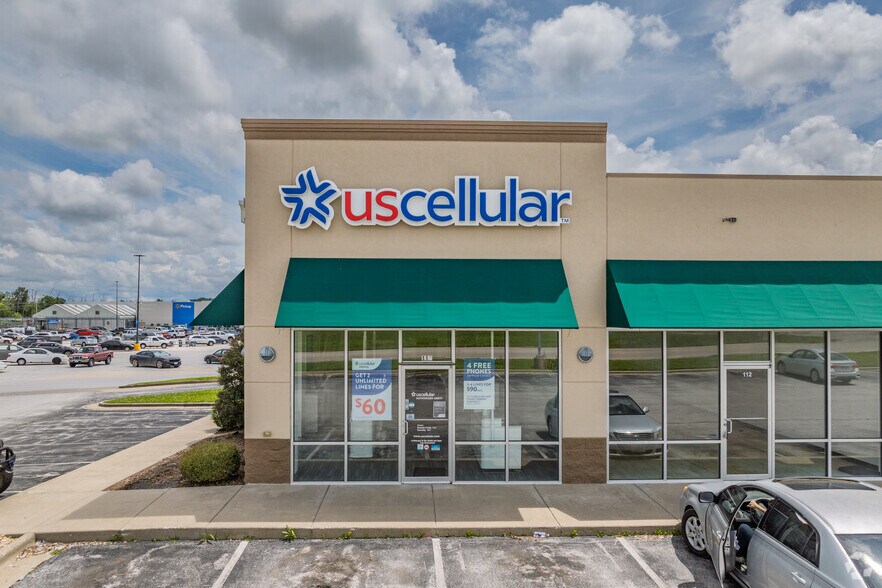 More Photos Of 14625 State Hwy 38, Marshfield Storefront Retail Office For Lease