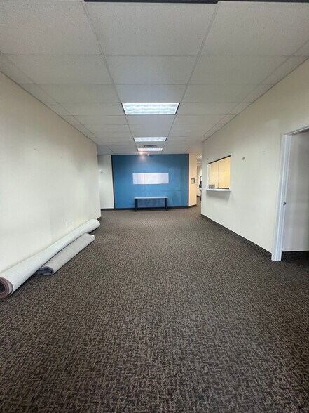 More Photos Of 555-561 E 1860 S, Provo Office For Sale