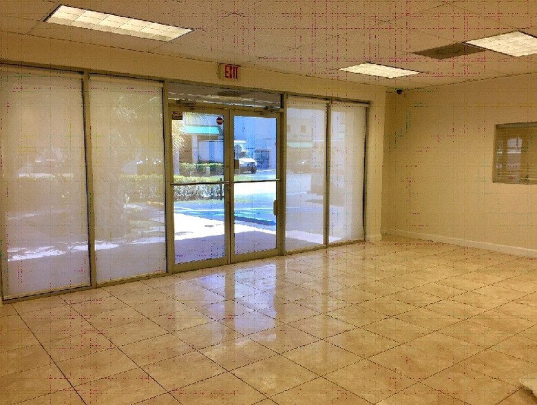 More Photos Of 10505 NW 29th Ter, Miami Warehouse For Lease