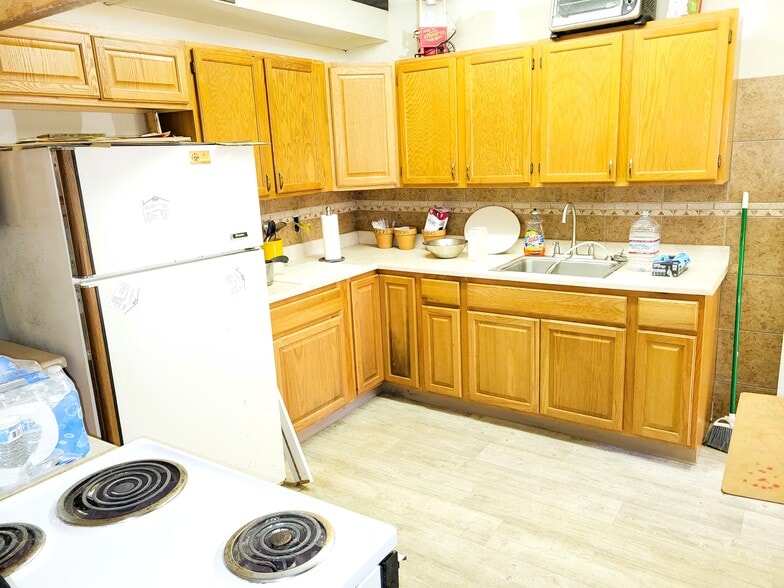 More Photos Of 96 Lewiston Ave, Willimantic Religious Facility For Sale