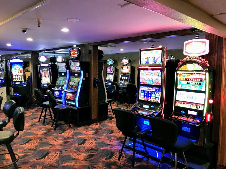 More Photos Of 304 Cliff St, Deadwood Hotel For Sale