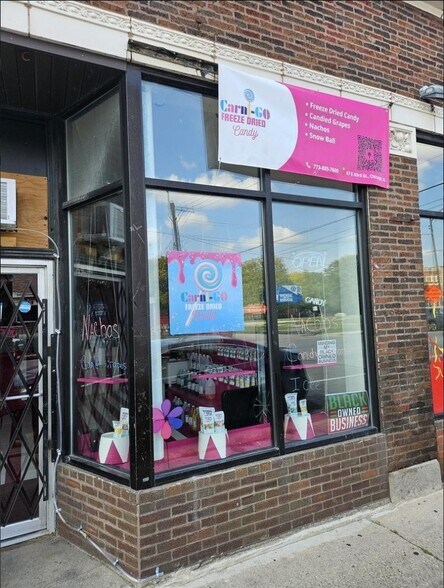 More Photos Of 63 E 43rd St, Chicago Storefront Retail Residential For Sale