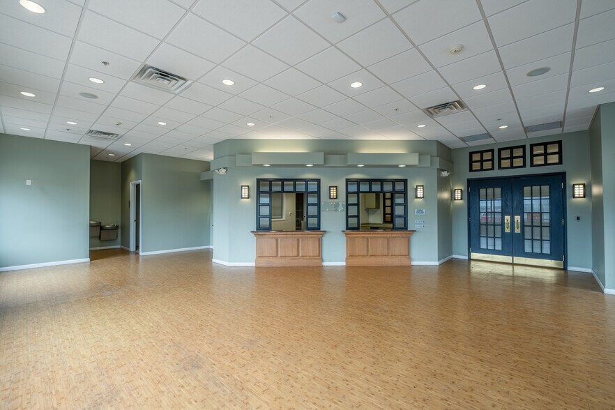 More Photos Of 1597 N Susquehanna Trl, Selinsgrove Freestanding For Lease