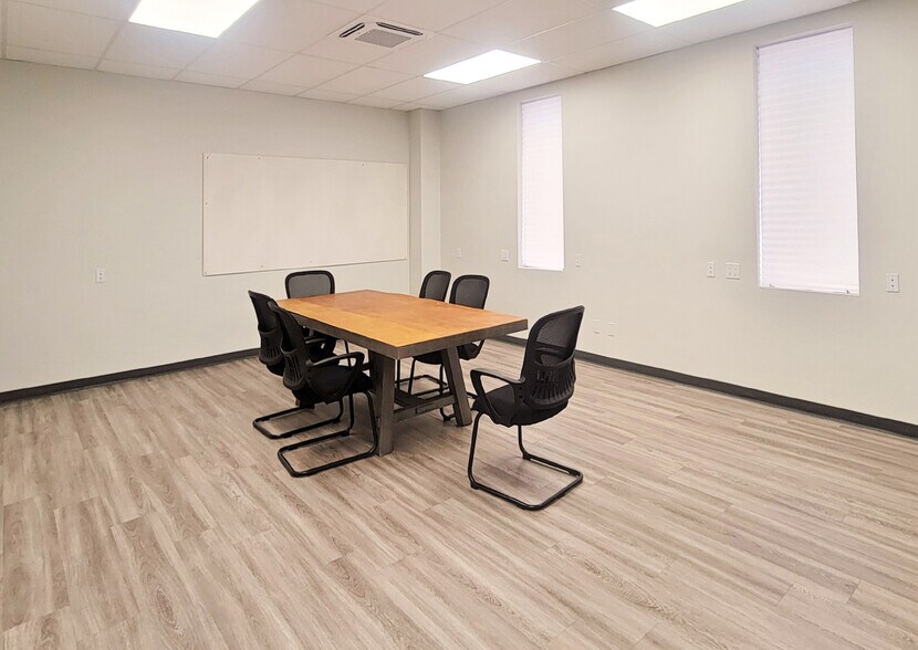 More Photos Of 2207 San Pedro Dr NE, Albuquerque Unknown For Lease
