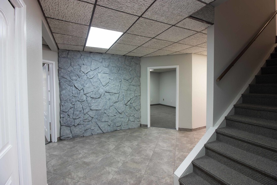 More Photos Of 3635 Afton Rd, San Diego Manufacturing For Lease