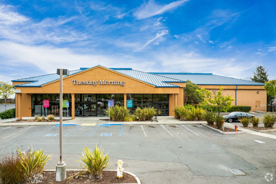 More Photos Of 2720 Santa Rosa Ave, Santa Rosa Freestanding For Lease