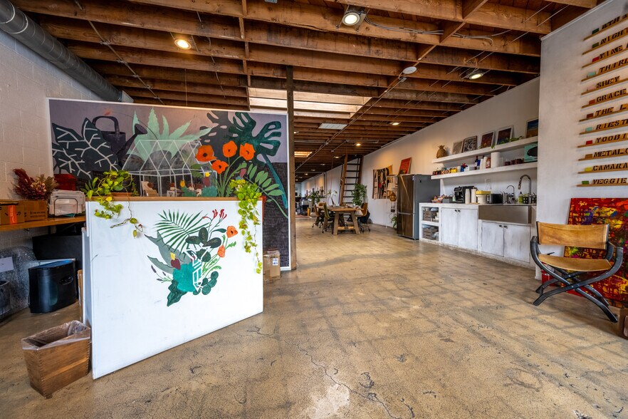 More Photos Of 215-217 Arena St, El Segundo Loft Creative Space For Lease