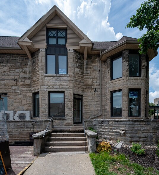 More Photos Of 322 E Kirkwood Ave, Bloomington General Retail For Sale