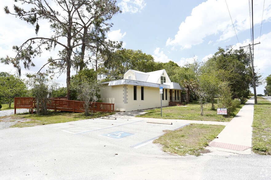 More Photos Of 12409 Curley St, San Antonio Loft Creative Space For Sale