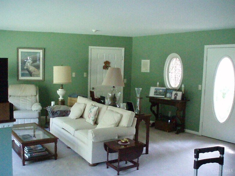 More Photos Of 1140 Weber Rd, Loveland Showroom For Sale