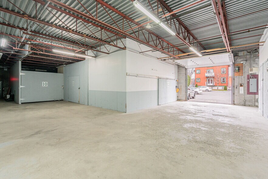 More Photos Of 141 Rue De Salaberry, Saint-jean-sur-richelieu Warehouse For Lease