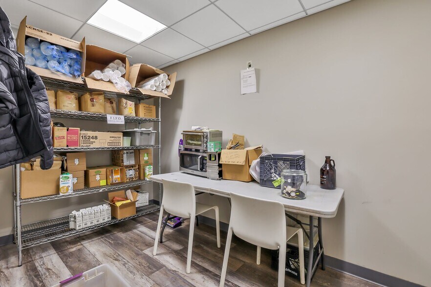 More Photos Of 50 Lafayette Ave, Suffern Freestanding For Lease